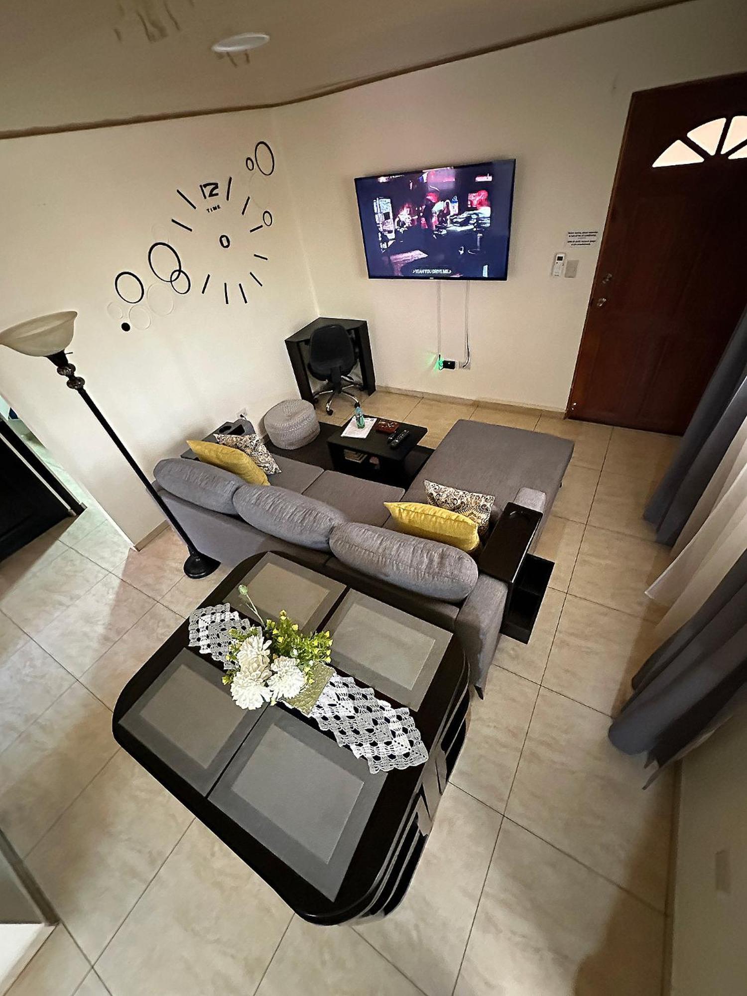 Senderos Apartment, Self Check- In, Airport Sjo 5 Min Santiago Este Exterior photo